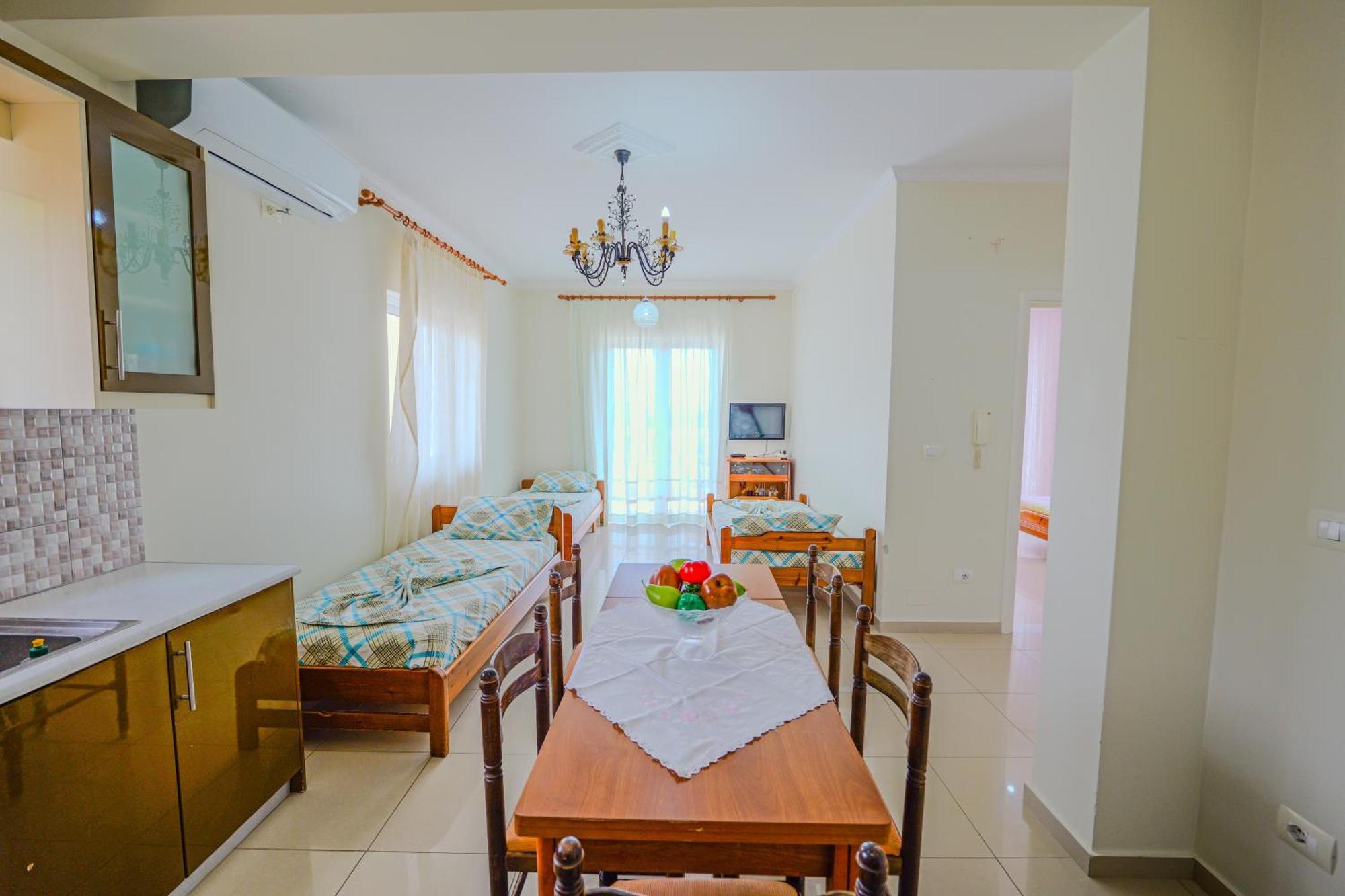 Vila Marina Apartments Sarandë Buitenkant foto
