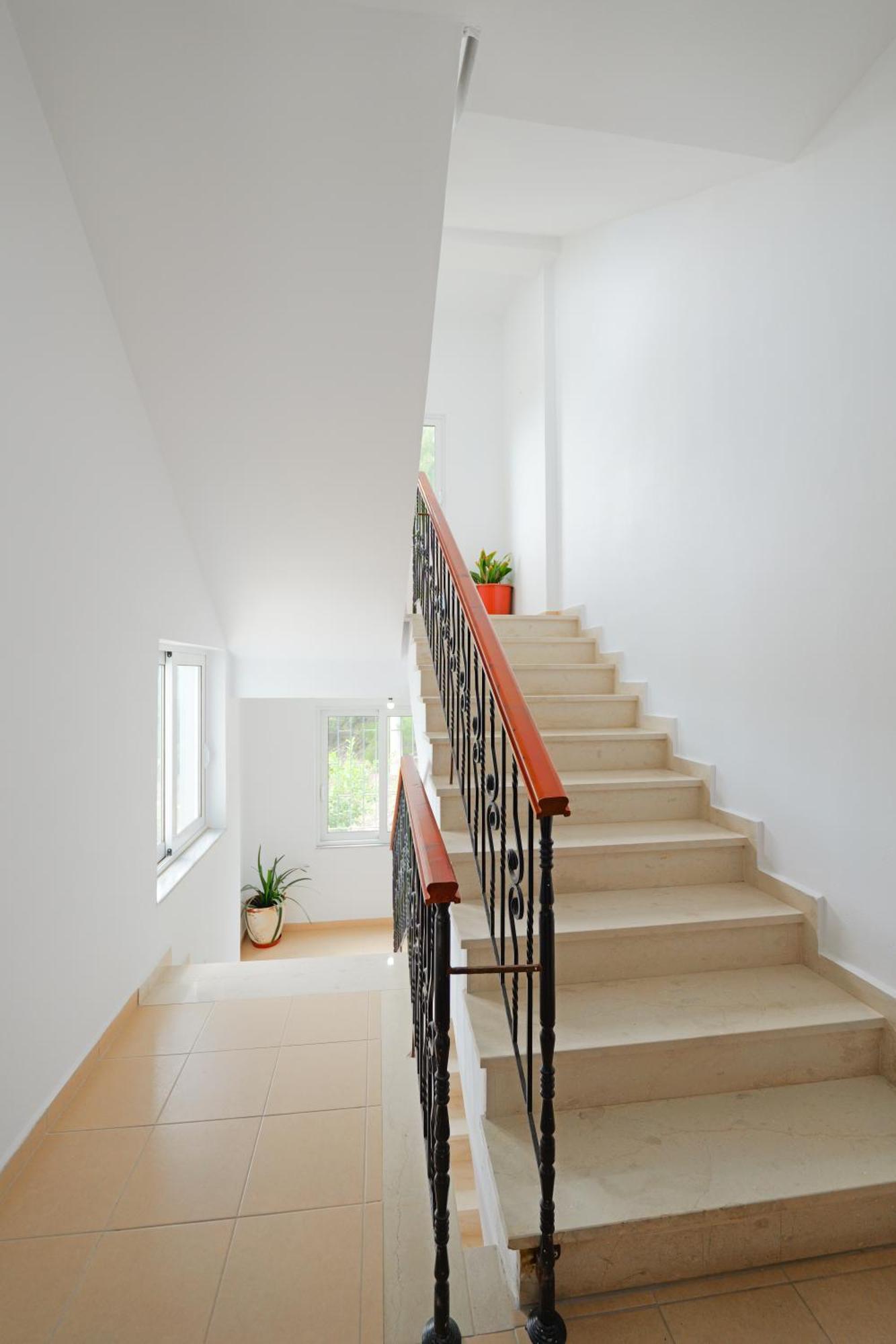 Vila Marina Apartments Sarandë Buitenkant foto